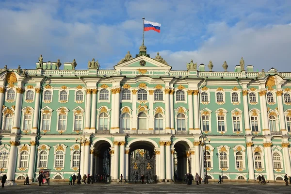 The famous Winter palace — Stock Photo, Image