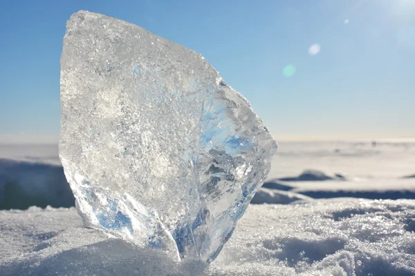 Crystal clear ice — Stock Photo, Image