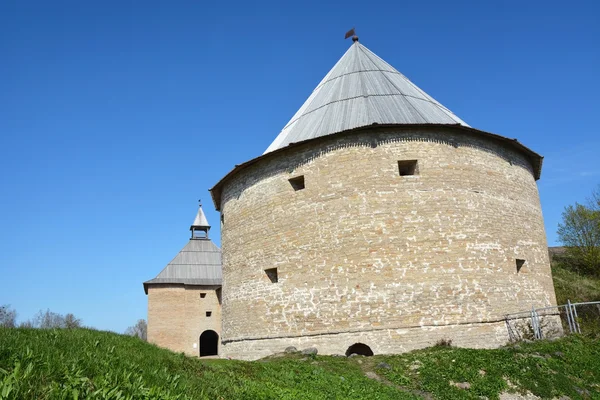 Starobylé pevnosti v městě Staraya Ladoga — Stock fotografie