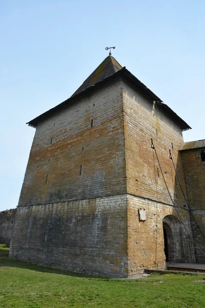 Torre de Gosudareva da fortaleza na cidade de Shlisselburg — Fotografia de Stock