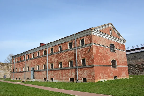 Ruínas da antiga prisão na fortaleza de Oreshek — Fotografia de Stock