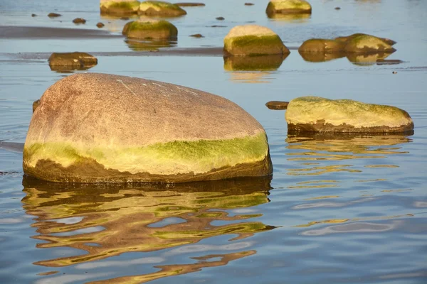 Kameny u moře — Stock fotografie