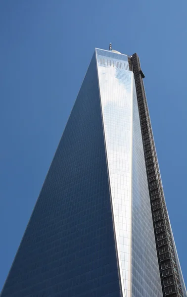 La Torre del World Trade Center el 07 de agosto de 2013 en Nueva York, NY — Foto de Stock