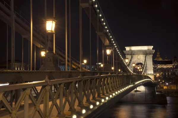 Budapest bei Nacht — Stockfoto