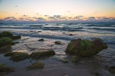denizde gün batımı