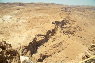 Kuru dağların güzel manzara