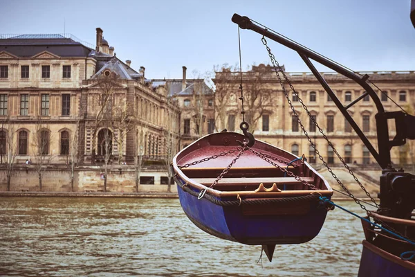 Boat Barge Paris Background Louvre — Stock Photo, Image