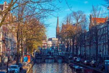 The beautiful canals in Amsterdam in the Autumn