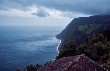  Peyzaj. Sao Miguel Adası, Portekiz 'in Azore adasındaki en büyük ve en kalabalık adadır..