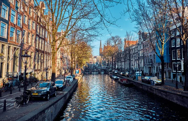 Amsterdam November 2019 Stadslandschap Uitzicht Straat Met Een Kanaal Het — Stockfoto