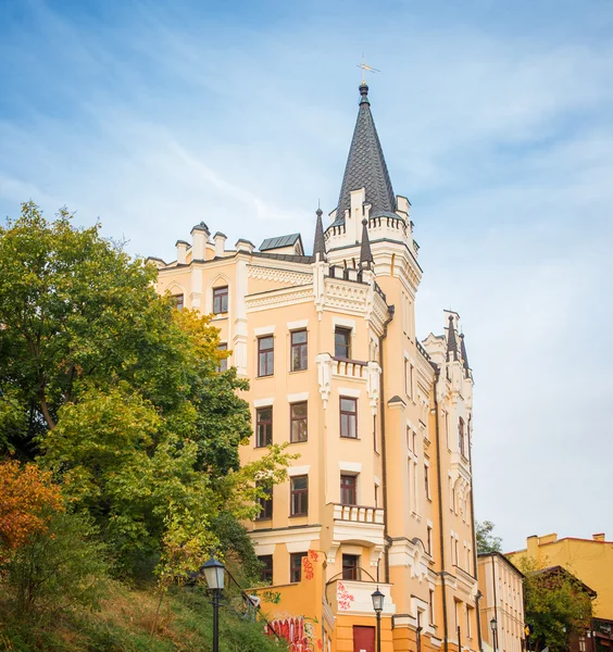 Byggnad i gammal stil — Stockfoto