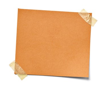 Beyaz arkaplan üzerine bir not kağıdını kapat