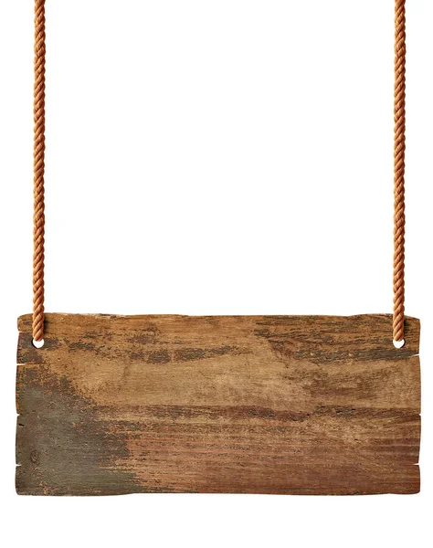 白い背景にチェーンとロープで吊るされた木製の空白の看板 — ストック写真