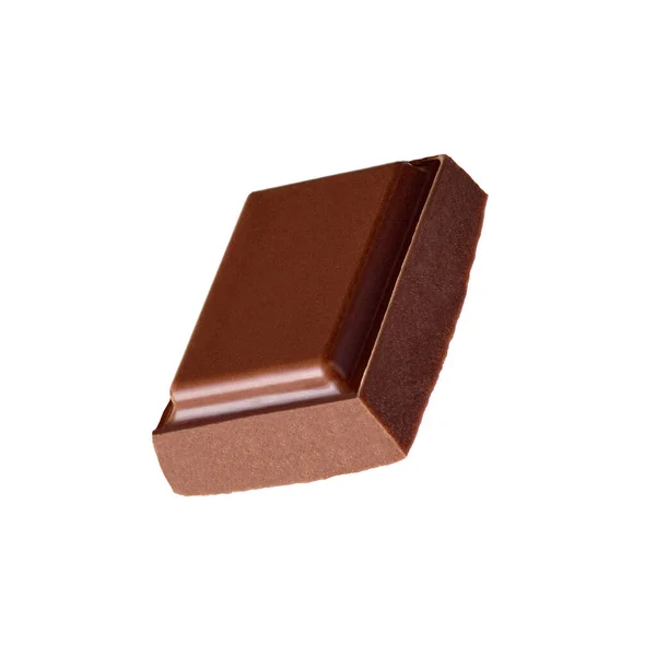 Primer Plano Trozos Chocolate Pila Cayendo Sobre Fondo Blanco — Foto de Stock