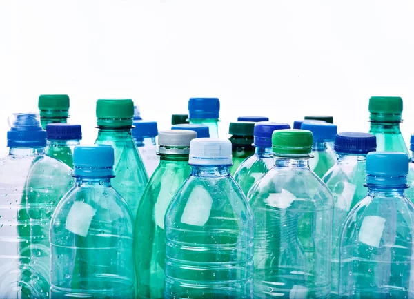 Plastic fles water container recycling afvalomgeving lege drank — Stockfoto