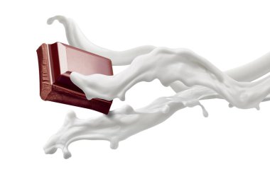 Çikolata parçalı süt sıçraması