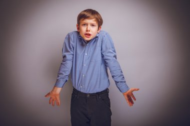 10 yıl Avrupa görünüm bir genç çocuk th bilmiyor