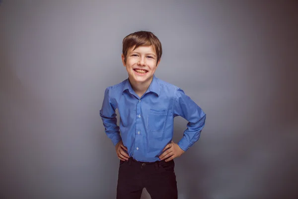 Portrait a smiling teenage boy shatena of European appearance — Stock Photo, Image