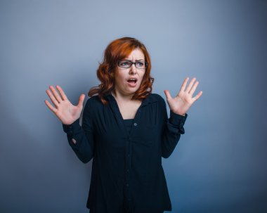 kadın Avrupa görünüm 30 yıl nefretle, ağzını açtı