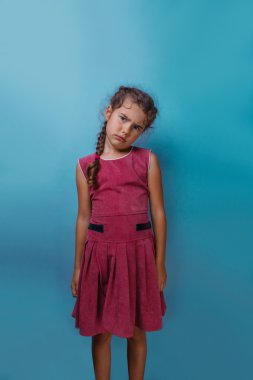 Kız Avrupa görünüm on yıl üzüntü keder melankolik bir bl üzerinde