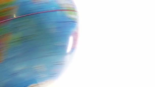 旋转的球，在白色背景下教育 — 图库视频影像