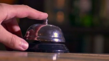 adam arama bell hotel kol iter