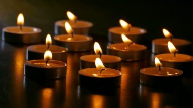 romantik bir gece yanık Mum kokulu natürmort mum ateş