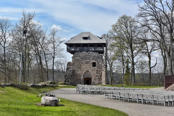 Régi Sigulda vár — Stock Fotó