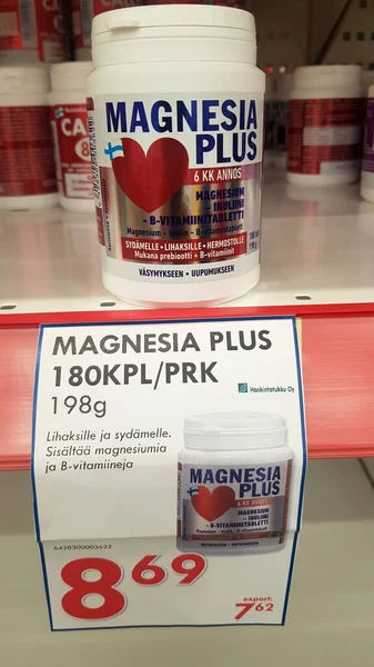 Imatra Finlândia 2020 Vitaminas Magnésia Nas Prateleiras Dos Supermercados — Fotografia de Stock