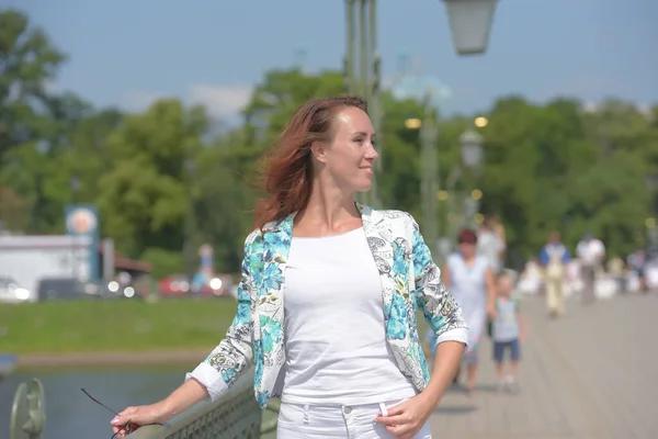 Happy Brunette White Pants Colored Blazer Summer — Stock Photo, Image