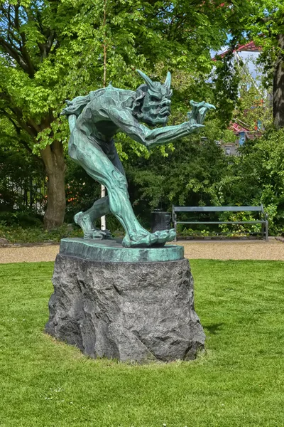 Kopenhagen Dänemark 2016 Bronzestatue Eines Dämons Park Vor Dem Carlsberg — Stockfoto