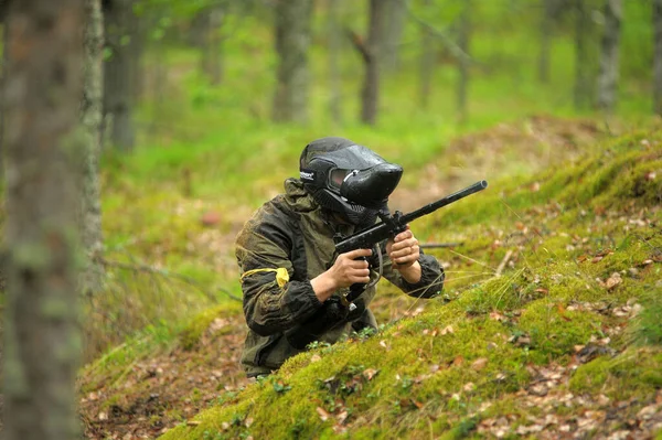 Petrohrad Rusko 2016 Paintball Hráči Plné Rychlosti Střelnici Turnaj Petrohradě — Stock fotografie