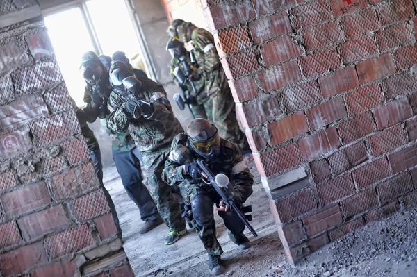 Petersburg Russia 2014 Turniej Paintballa Świeżym Powietrzu Pod Koniec Lata — Zdjęcie stockowe