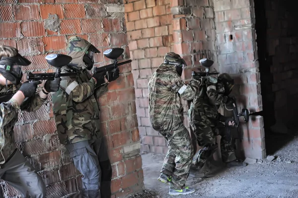 Petersburg Russia 2014 Turniej Paintballa Świeżym Powietrzu Pod Koniec Lata — Zdjęcie stockowe