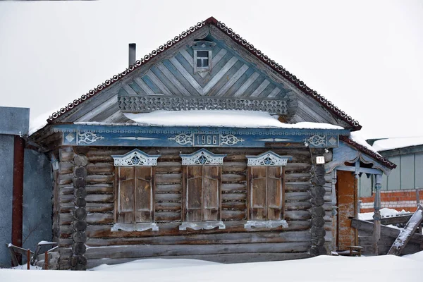 Russland Izhevsk 2021 Holzhaus Russischen Dorf Winter — Stockfoto