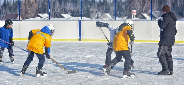 Russia Kechevo 2021 Playing Ice Hockey Outdoor Ice Rink — Stock Photo, Image