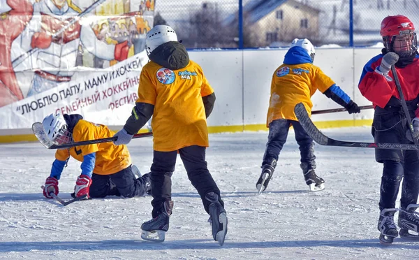 Russia Kechevo 2021 Playing Ice Hockey Outdoor Ice Rink — Stock Photo, Image