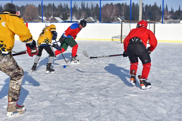 Russland Kechevo 2021 Eishockey Spielen Auf Einer Freiluft Eisbahn — Stockfoto