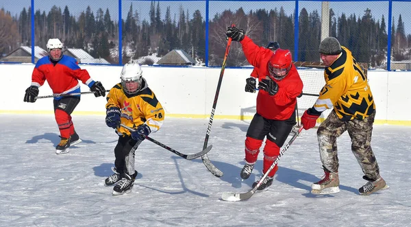 Ryssland Kechevo 2021 Att Spela Ishockey Ishall Utomhus — Stockfoto