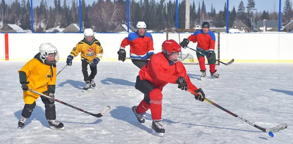 Russia Kechevo 2021 Playing Ice Hockey Outdoor Ice Rink — Stock Photo, Image