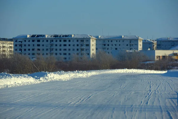 ロシア ヴォルクタ23 2021ソヴェツキーは 以前はヴォルクタの放棄されたマイクロ地区です コミ共和国の自治体 ヴォルクタ市 の都市型集落 — ストック写真