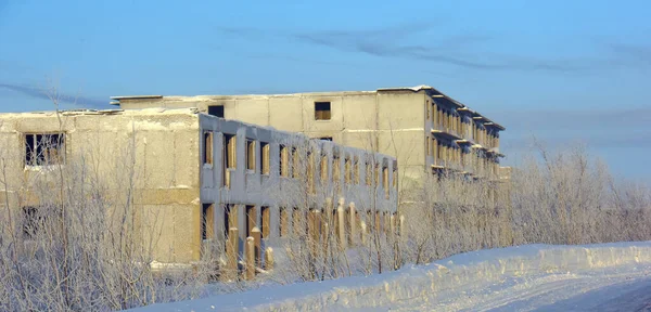ロシア ヴォルクタ23 2021ソヴェツキーは 以前はヴォルクタの放棄されたマイクロ地区です コミ共和国の自治体 ヴォルクタ市 の都市型集落 — ストック写真