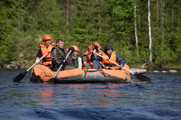 Karelia Region Russia 2016 Tourist Rafting Inflatable Raft River Rapids — Stock Photo, Image