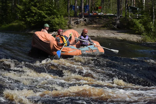 Karelia Region Russia 2016 Tourist Rafting Inflatable Raft River Rapids — Stock Photo, Image