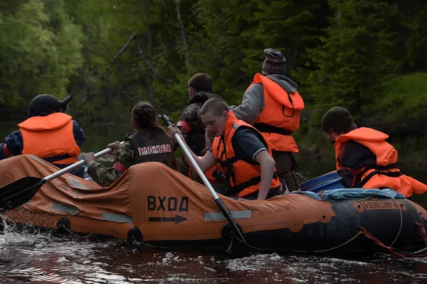 Region Karelia Russia 2016 Spływ Tratwą Rzece Rzek Karelii — Zdjęcie stockowe