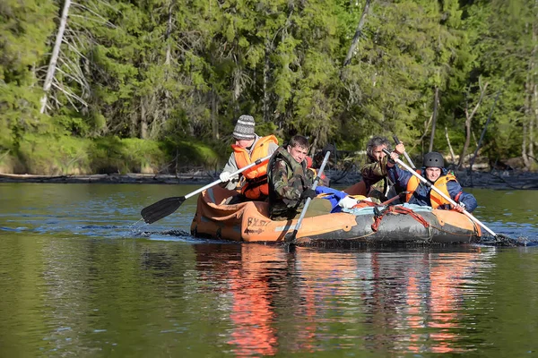 Karelia Region Russia 2016 Tourist Rafting Inflatable Raft River Rapids — Stock Photo, Image