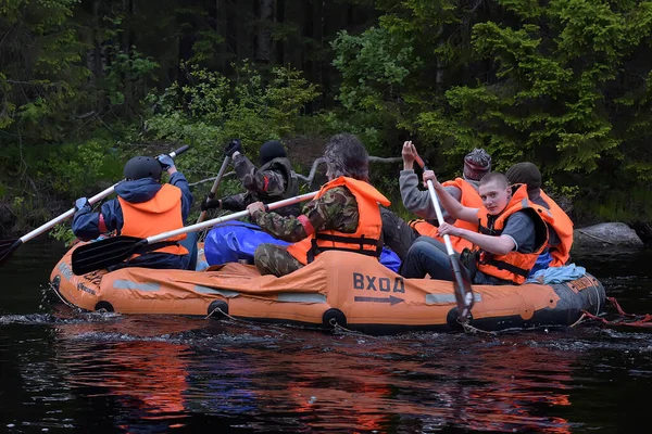 Région Karelia Russie 2016 Rafting Touristique Sur Radeau Pneumatique Sur — Photo