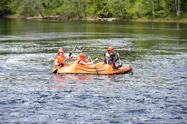 Région Karelia Russie 2016 Rafting Touristique Sur Radeau Pneumatique Sur — Photo