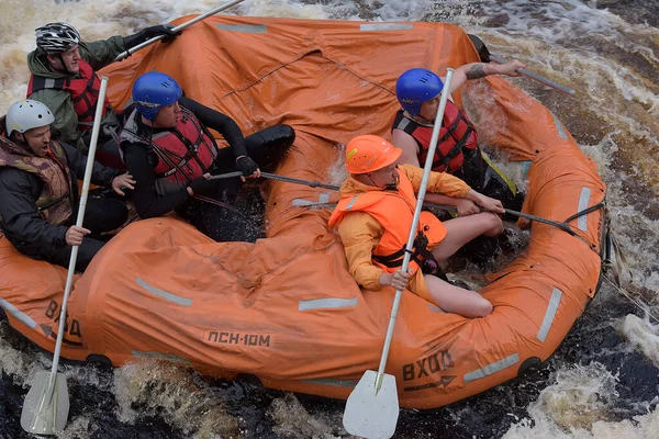 Karelia Region Rusko 2016 Turistická Rafting Nafukovacím Voru Řece Peřejí — Stock fotografie