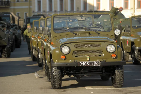 Rusko Petrohrad 2016 Vojenské Vozidlo Uaz Přípravě Průvod Vítězství — Stock fotografie